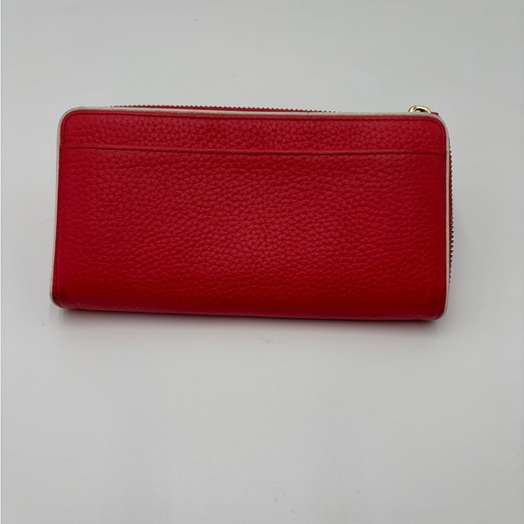 Kate Spade New York Red Pebbled Leather Zip Around Wallet Gold Hardware - Picture 4 of 5